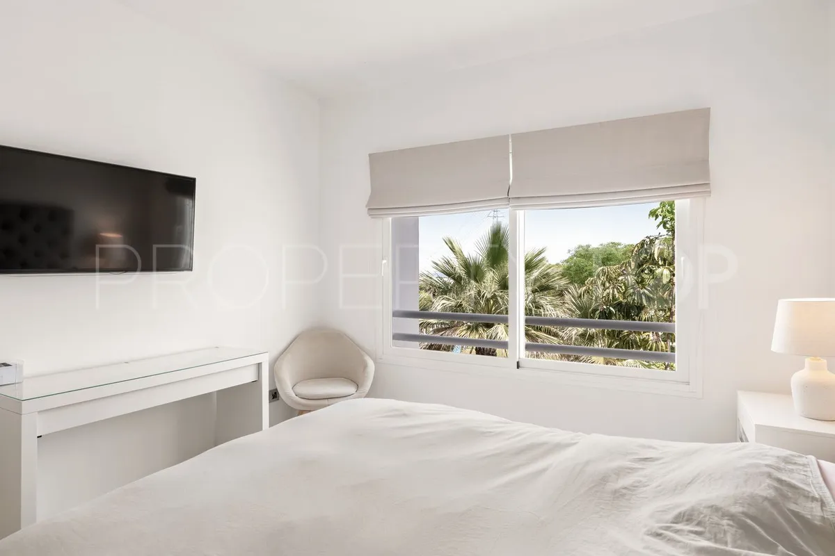 Se vende apartamento en Casares Playa