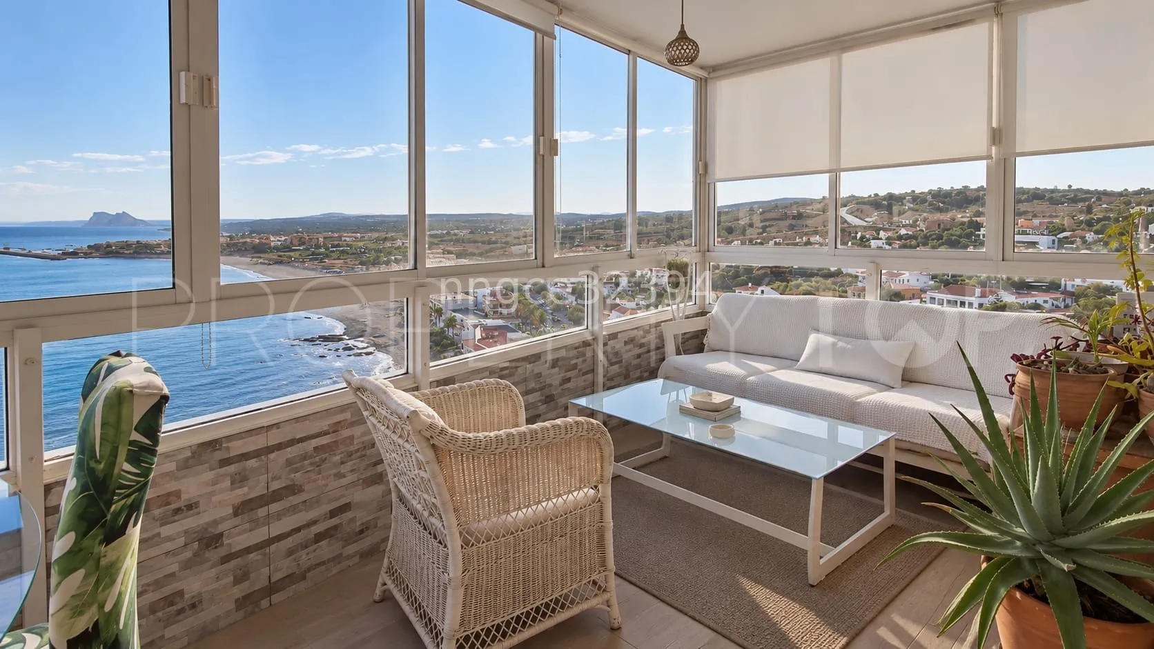 Apartamento en venta con 3 dormitorios en Torreguadiaro