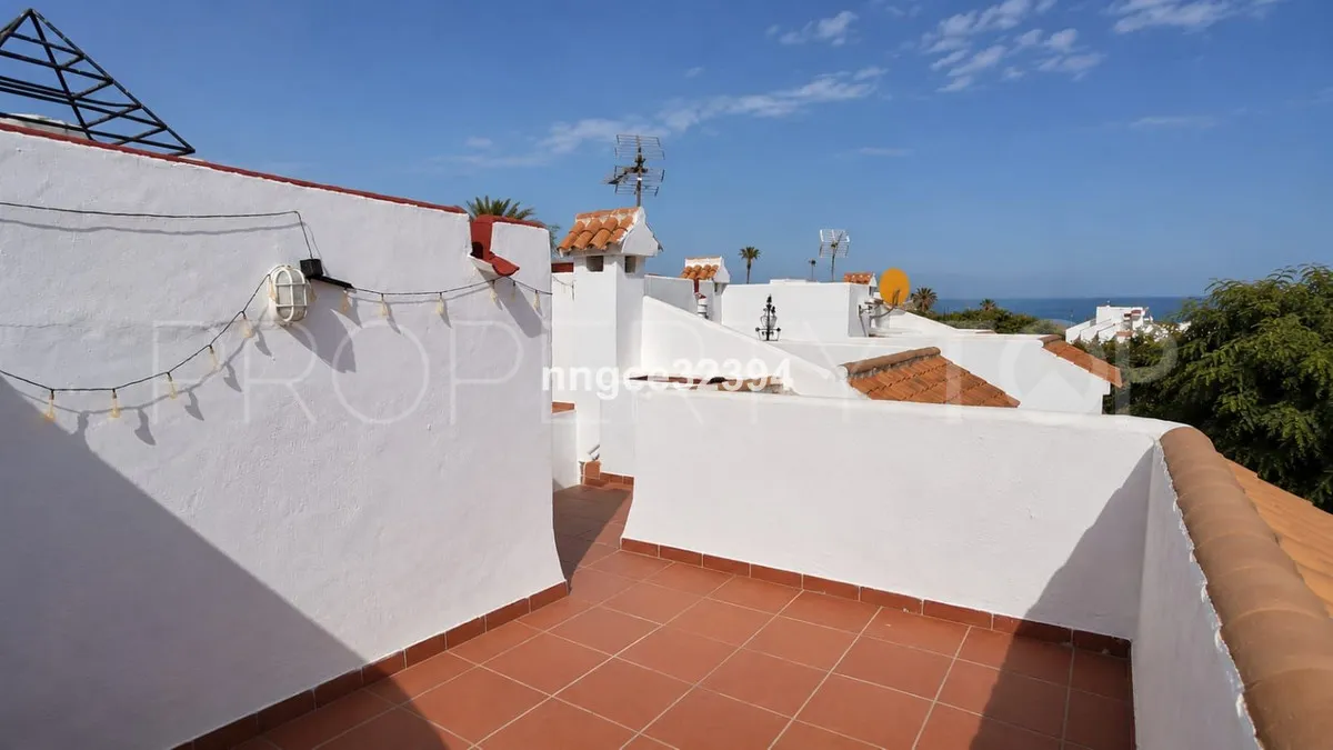 Se vende adosado de 3 dormitorios en Casares Playa