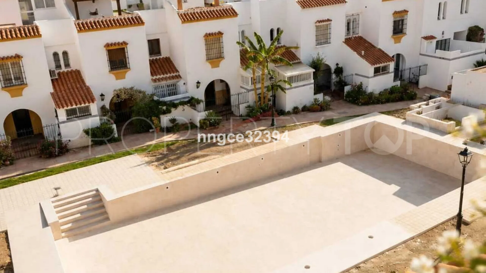 Se vende adosado de 3 dormitorios en Casares Playa