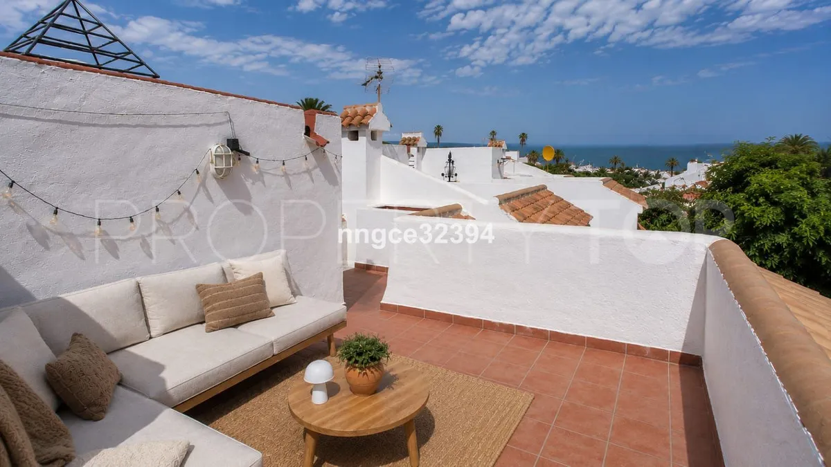 Se vende adosado de 3 dormitorios en Casares Playa