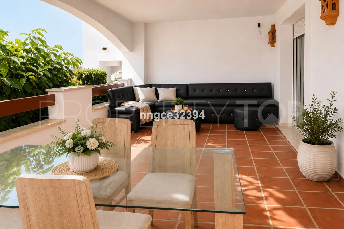 For sale 2 bedrooms ground floor apartment in Nueva Andalucia