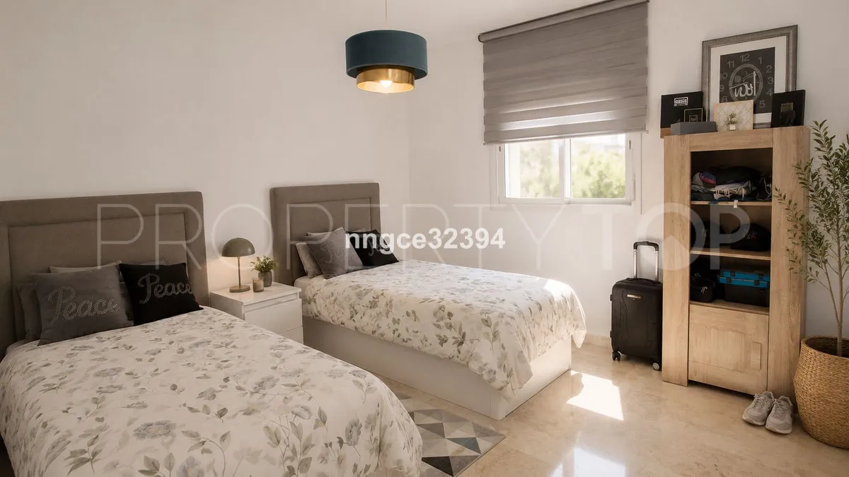 For sale 2 bedrooms ground floor apartment in Nueva Andalucia