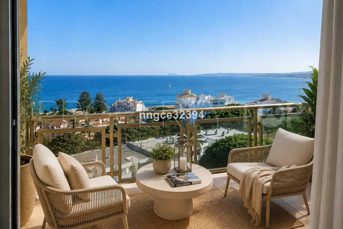 Penthouse with 3 bedrooms for sale in Estepona
