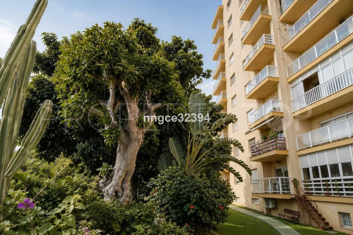 Penthouse with 3 bedrooms for sale in Estepona