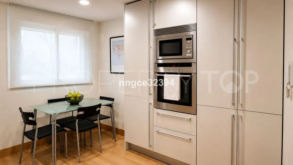 Penthouse with 3 bedrooms for sale in Estepona