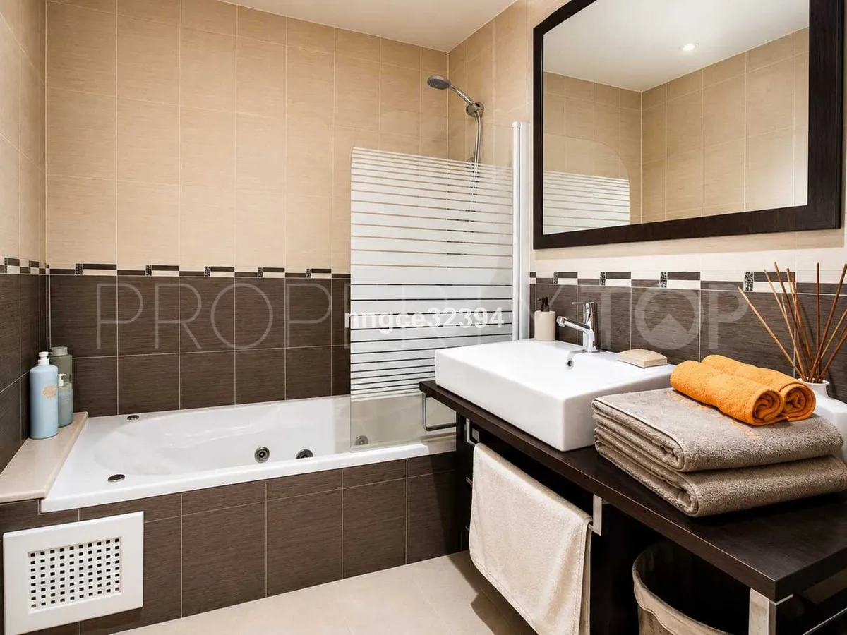 Town house in New Golden Mile for sale
