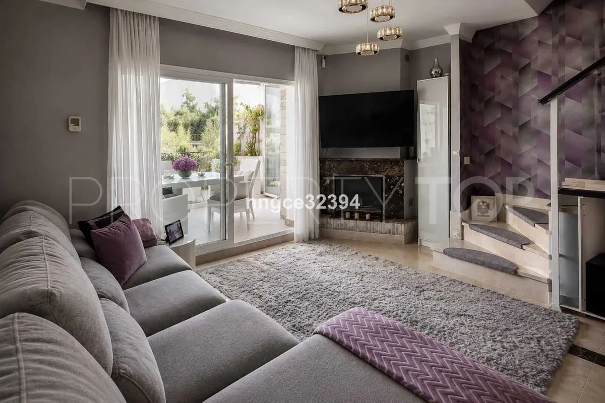 Town house in New Golden Mile for sale