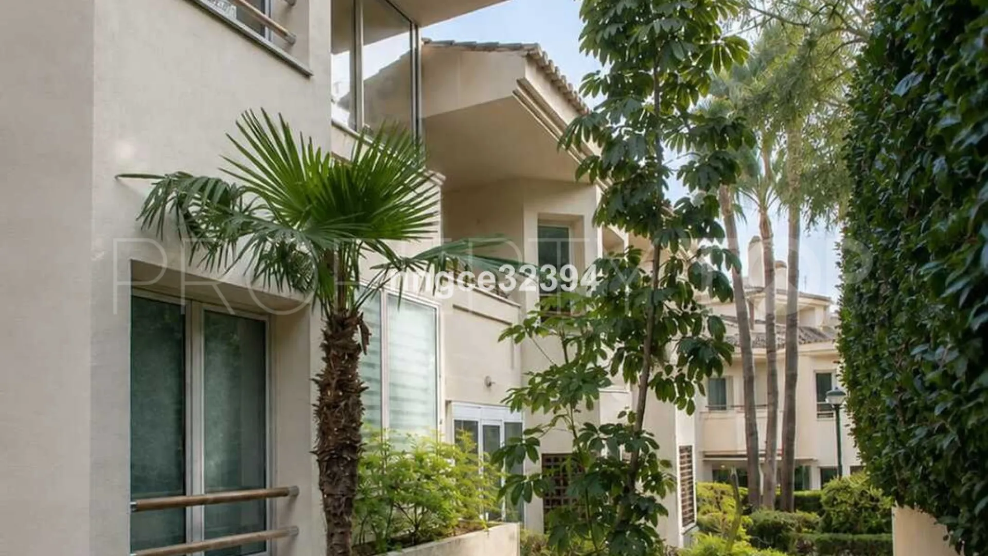 Buy apartment in Sierra Blanca
