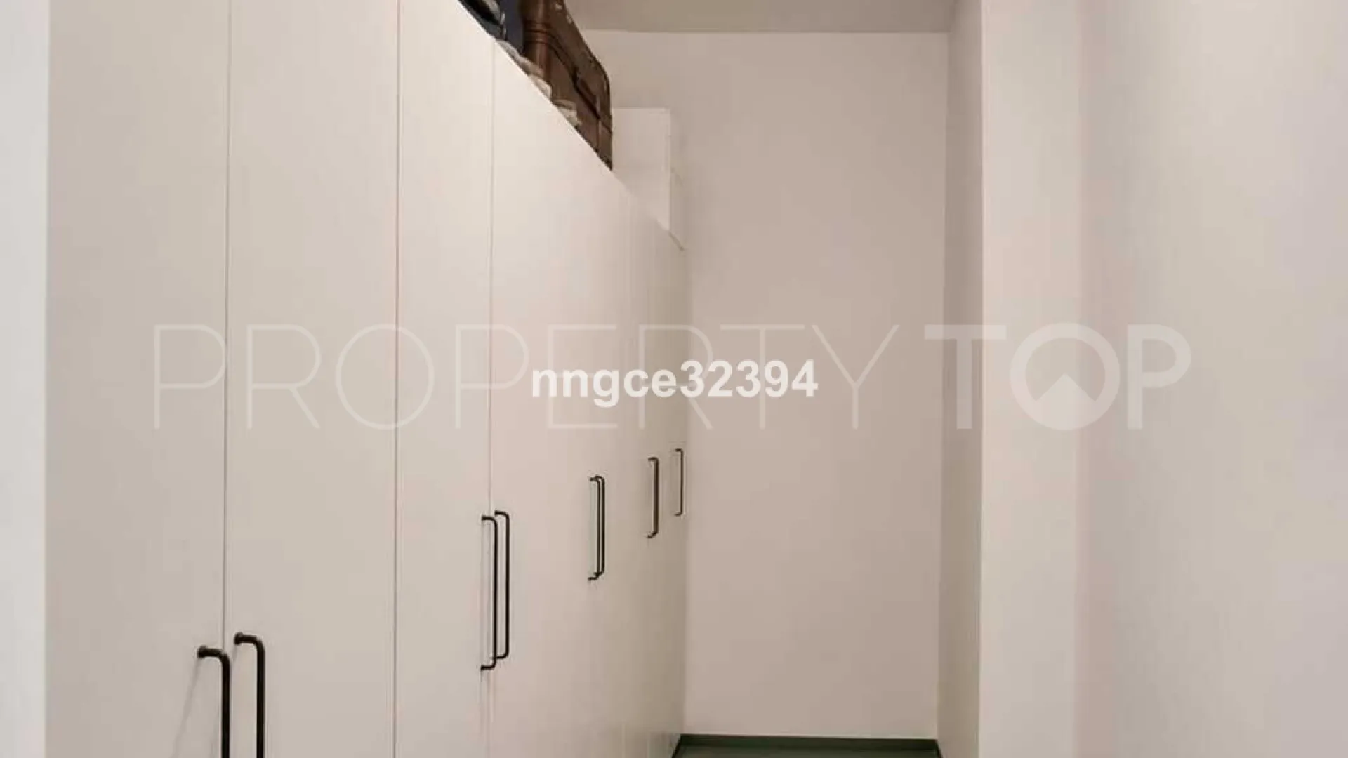 Buy apartment in Sierra Blanca