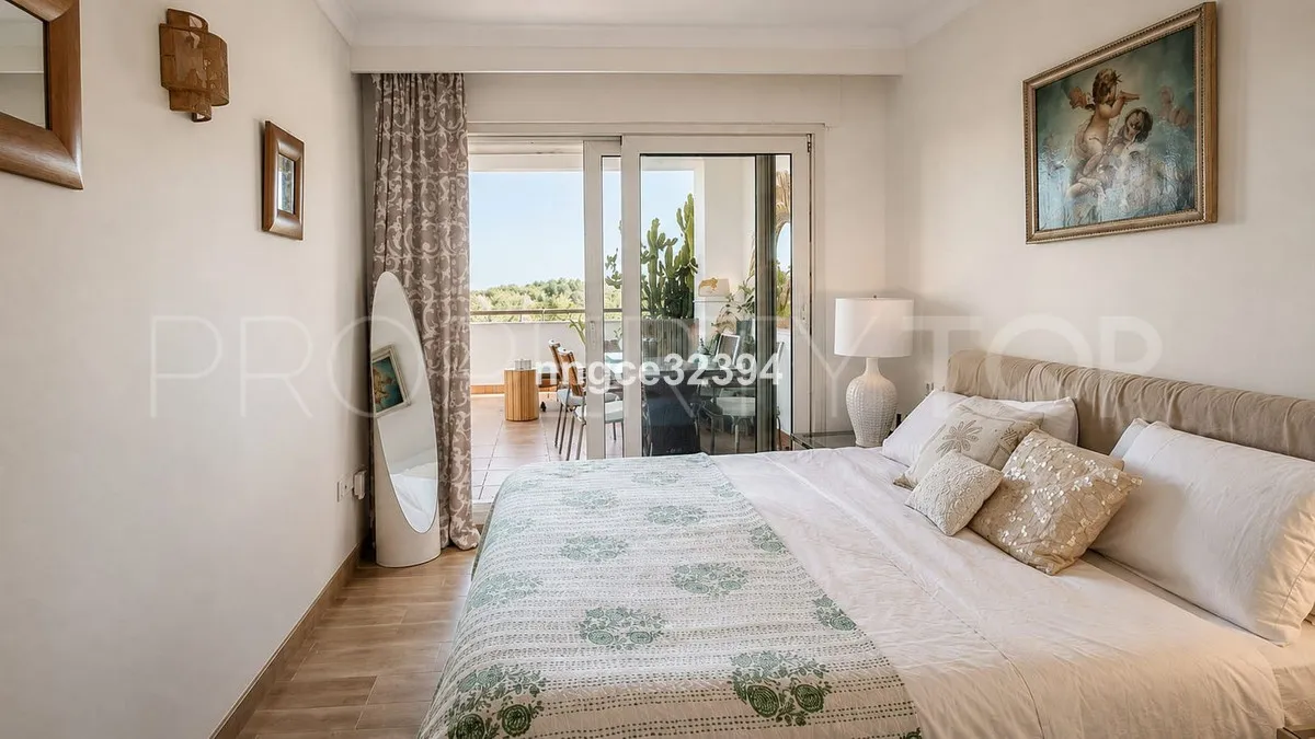 Buy apartment in Sierra Blanca