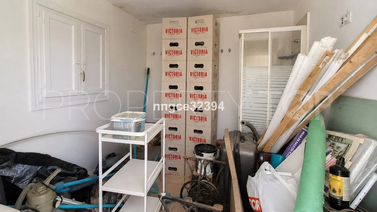 Penthouse with 5 bedrooms for sale in New Golden Mile
