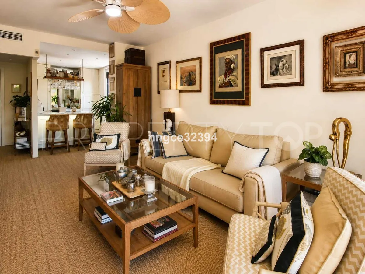 Ático con 1 dormitorio en venta en Marbella Golden Mile