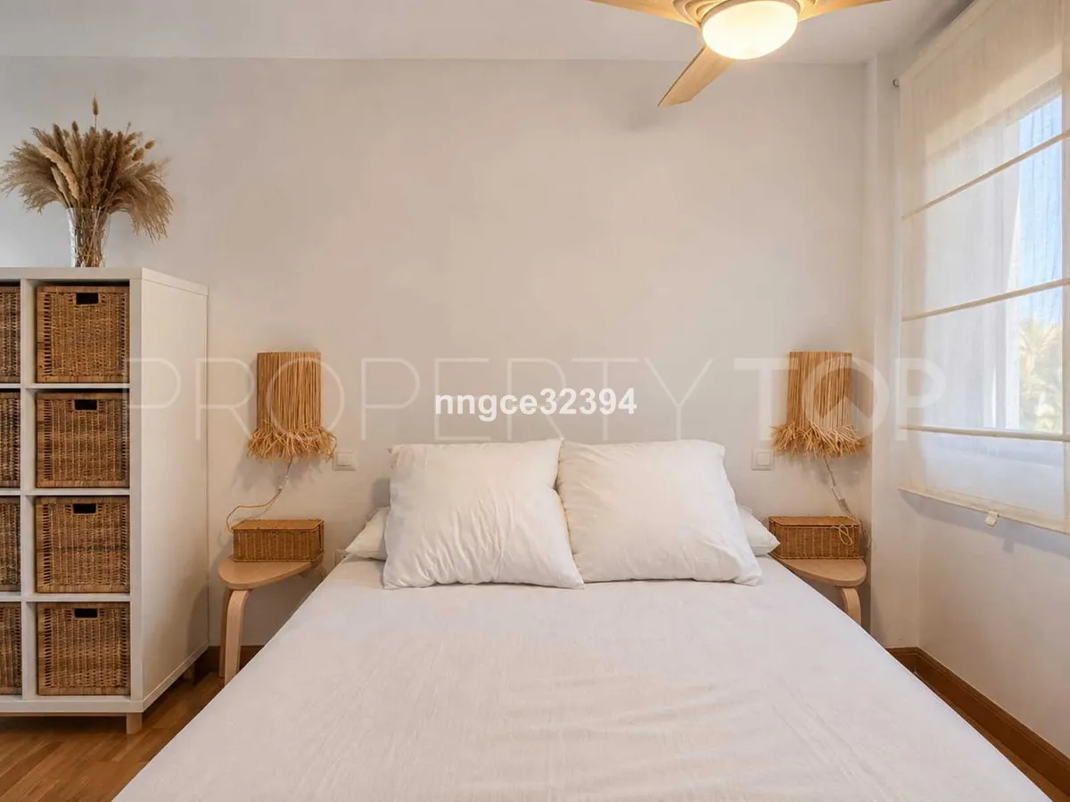 3 bedrooms ground floor apartment in Benahavis for sale