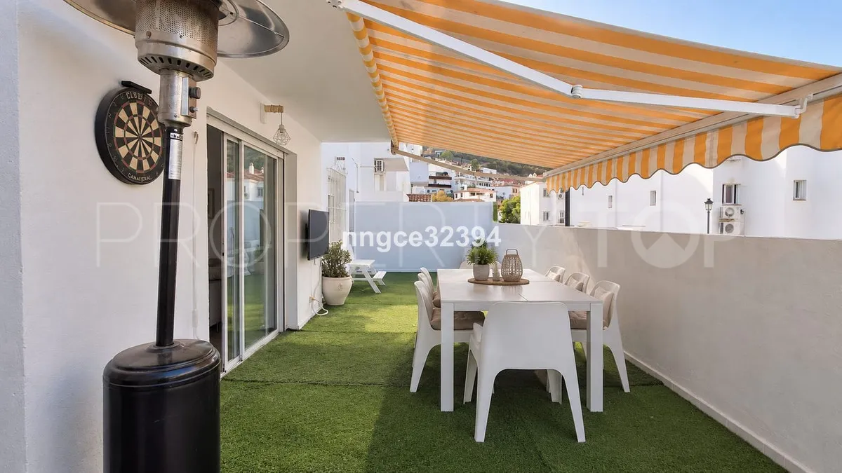3 bedrooms ground floor apartment in Benahavis for sale