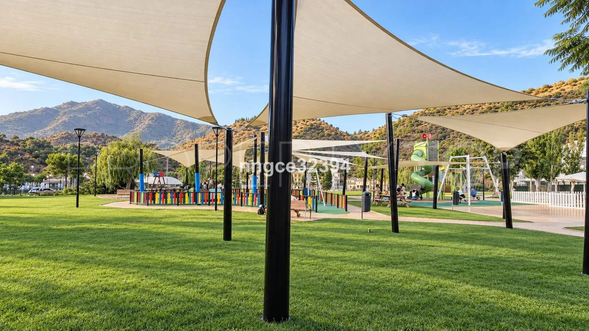 3 bedrooms ground floor apartment in Benahavis for sale
