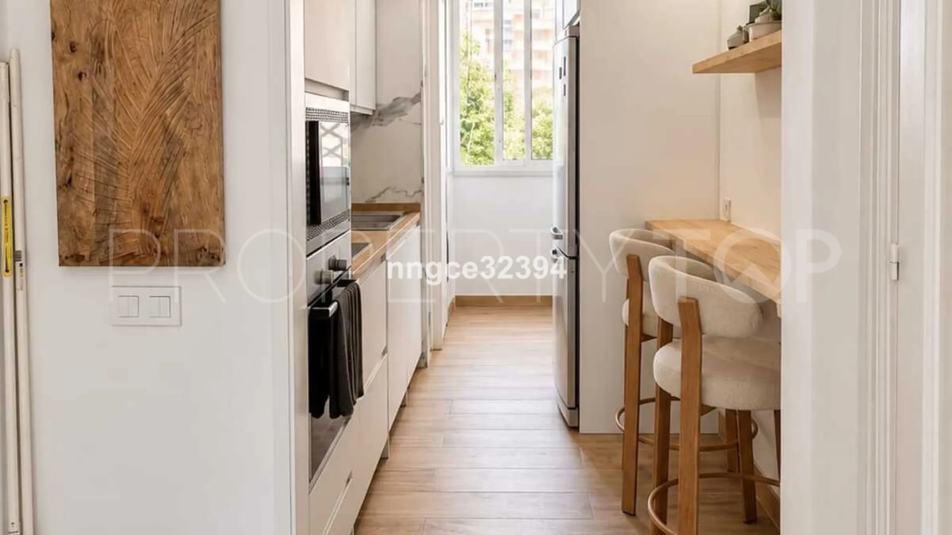 Apartamento en venta en New Golden Mile con 2 dormitorios