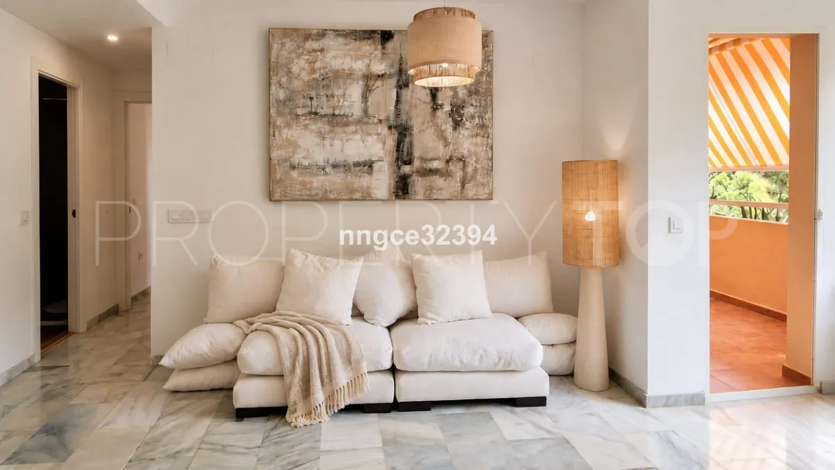 Apartamento en venta en New Golden Mile con 2 dormitorios