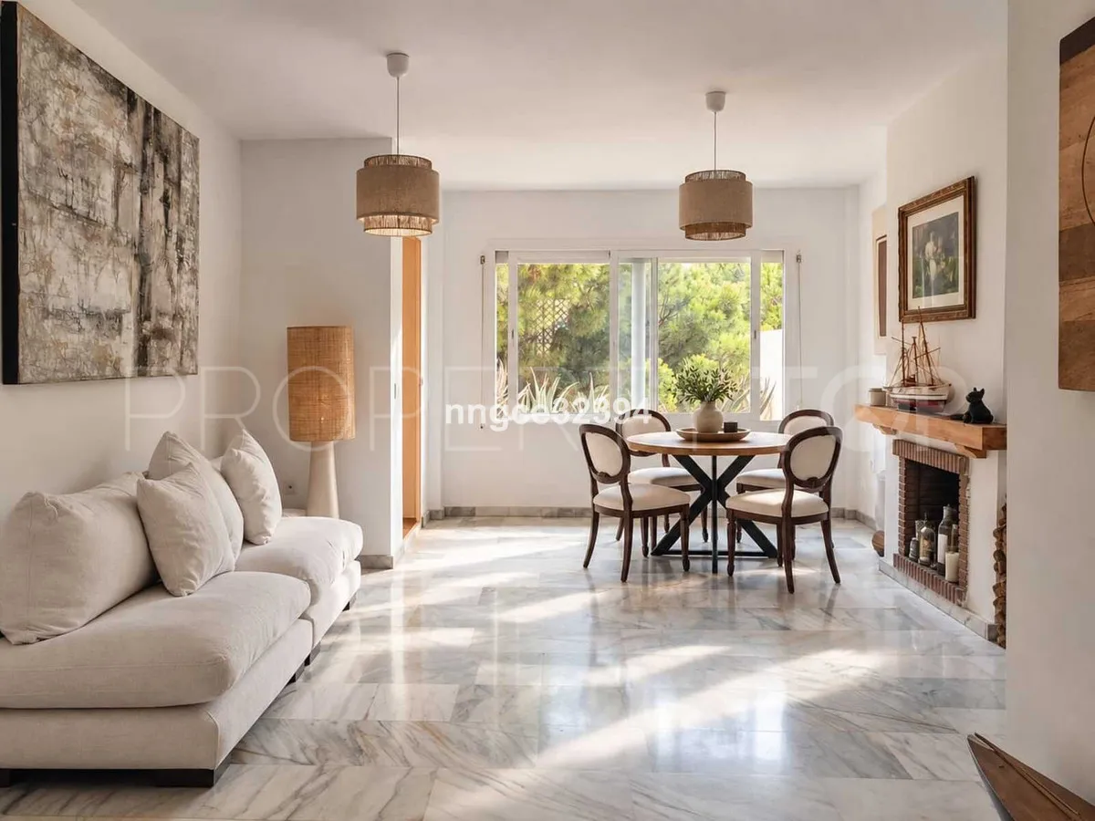 Apartamento en venta en New Golden Mile con 2 dormitorios