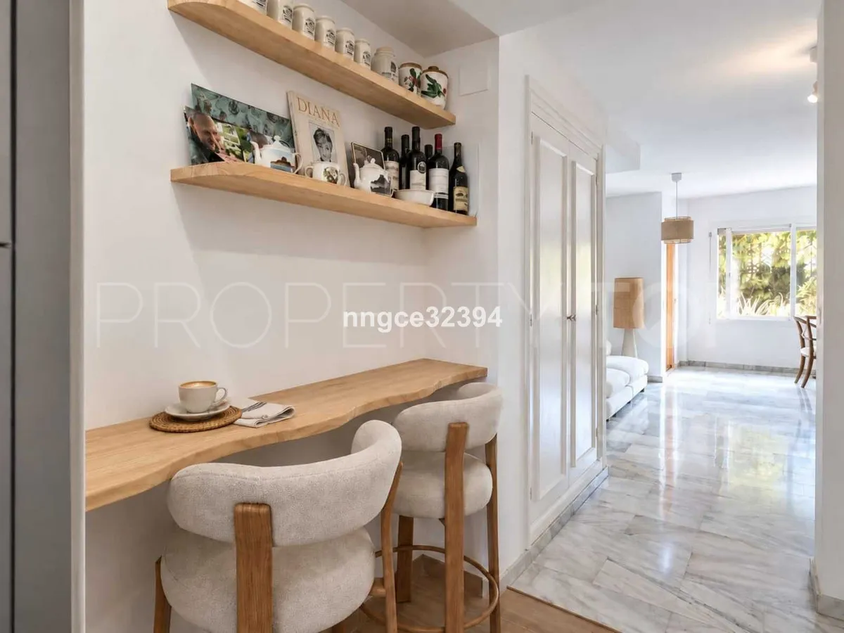 Apartamento en venta en New Golden Mile con 2 dormitorios