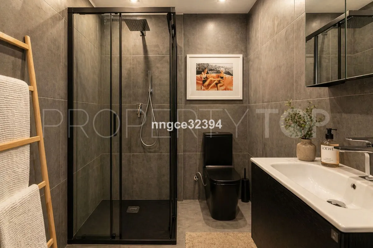Penthouse for sale in New Golden Mile