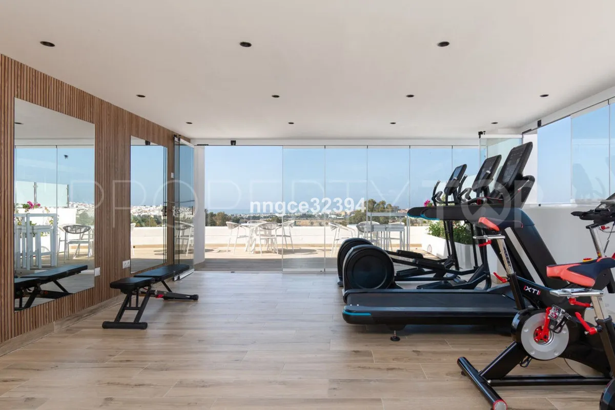 Apartment in Nueva Andalucia for sale