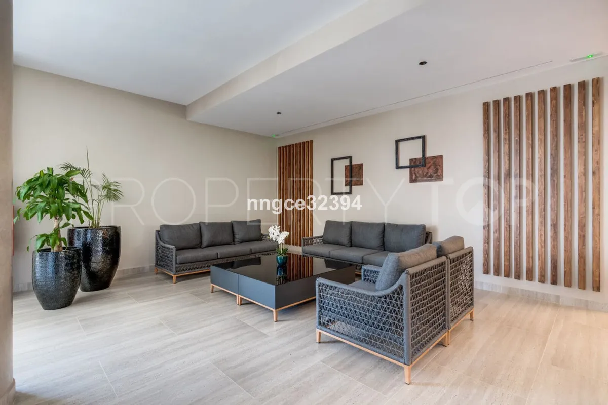 Apartment in Nueva Andalucia for sale