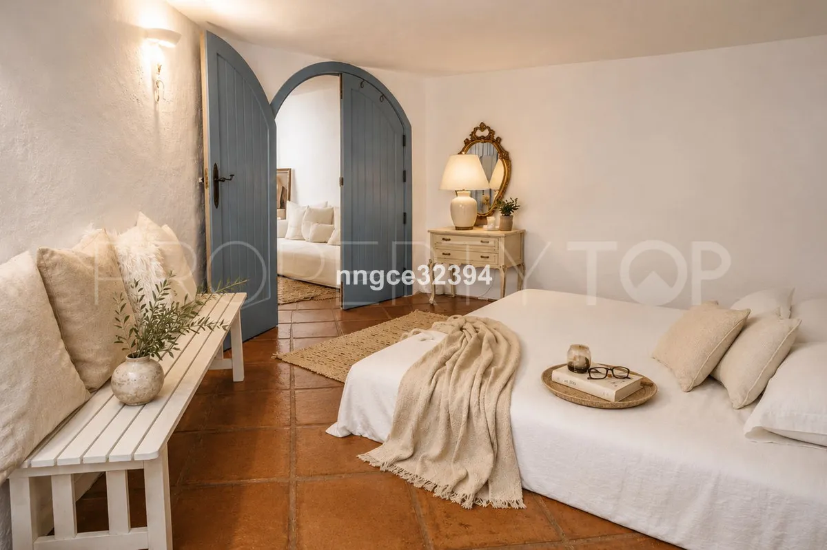 Villa for sale in Benahavis Centro