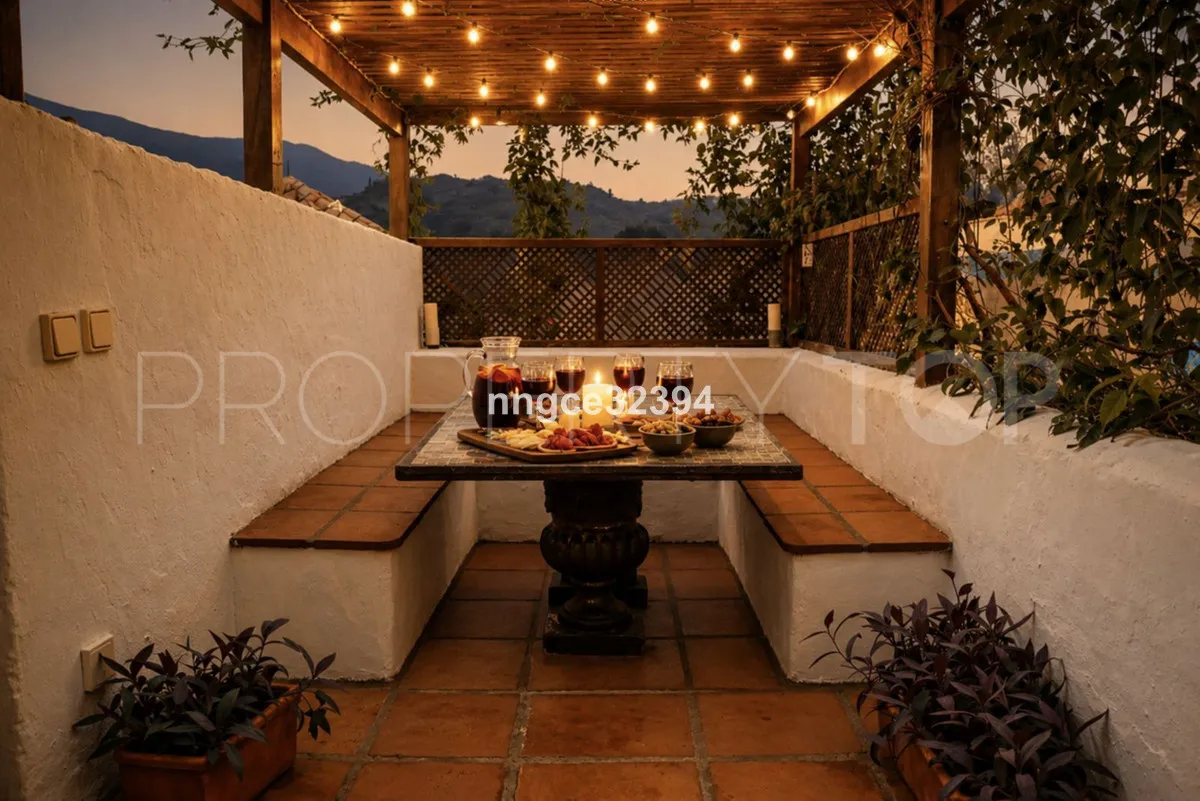 Villa for sale in Benahavis Centro