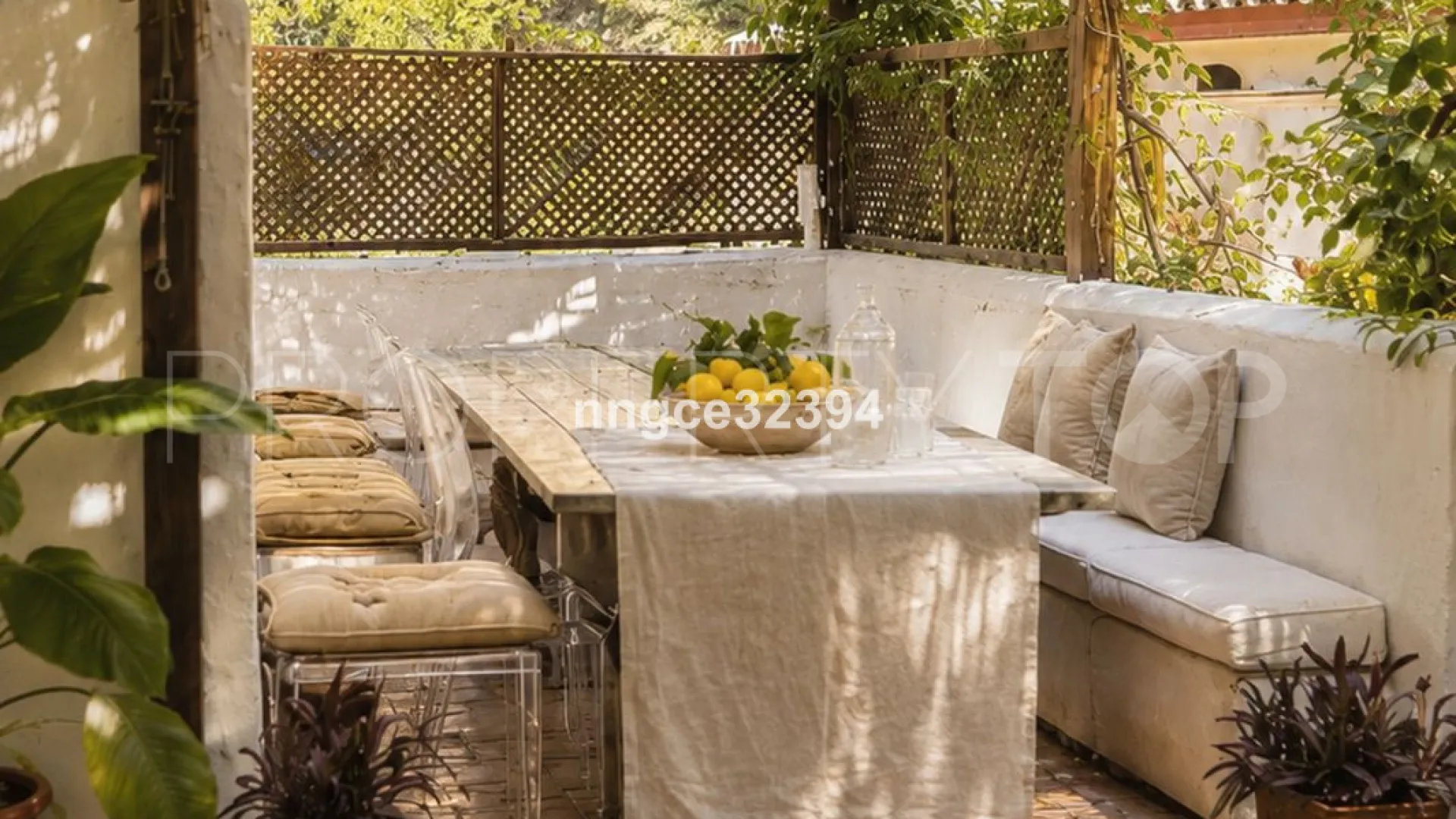Villa for sale in Benahavis Centro