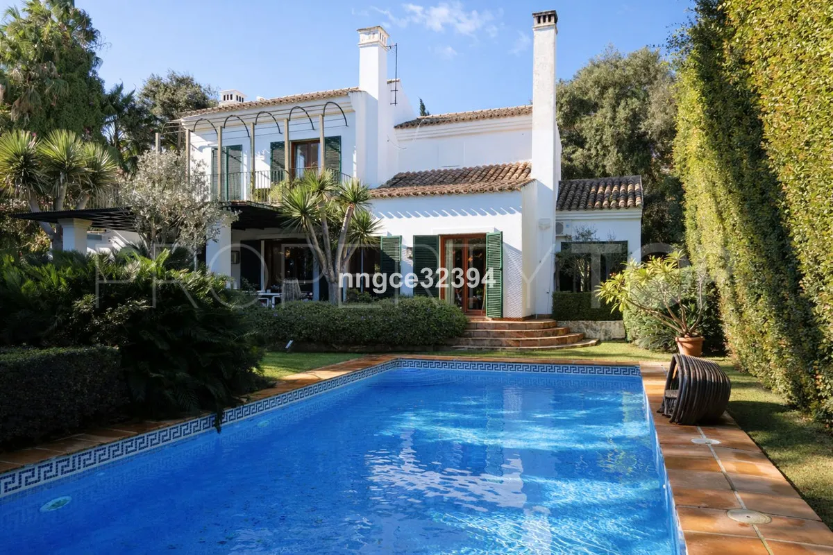 Villa for sale in Sotogrande Costa