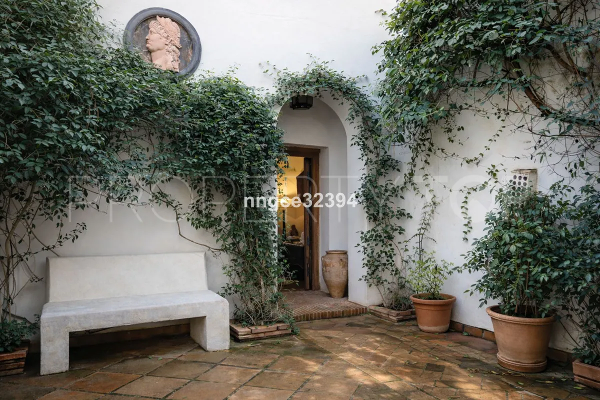Villa for sale in Sotogrande Costa