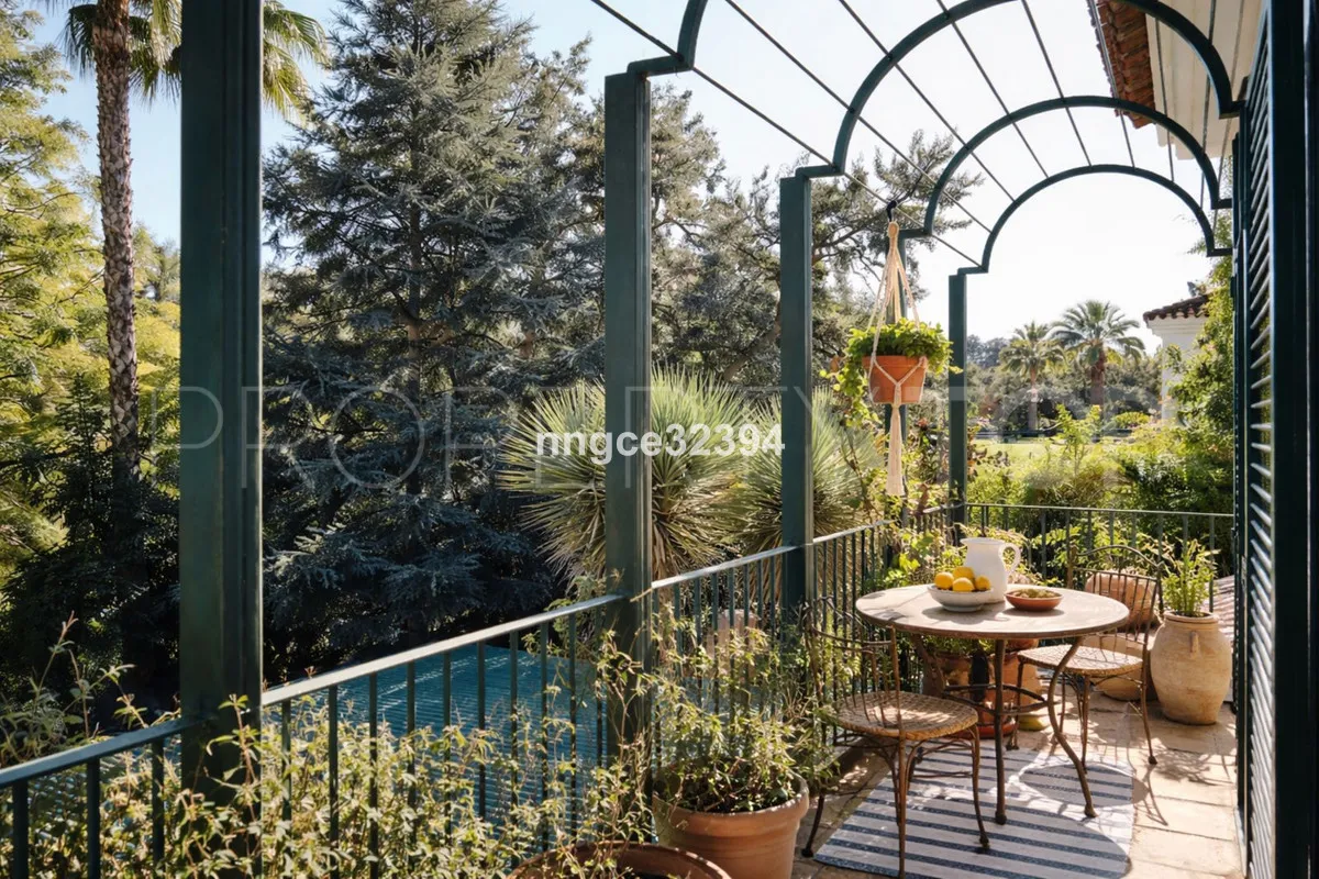 Villa for sale in Sotogrande Costa