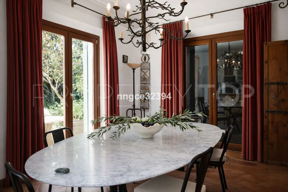Villa for sale in Sotogrande Costa