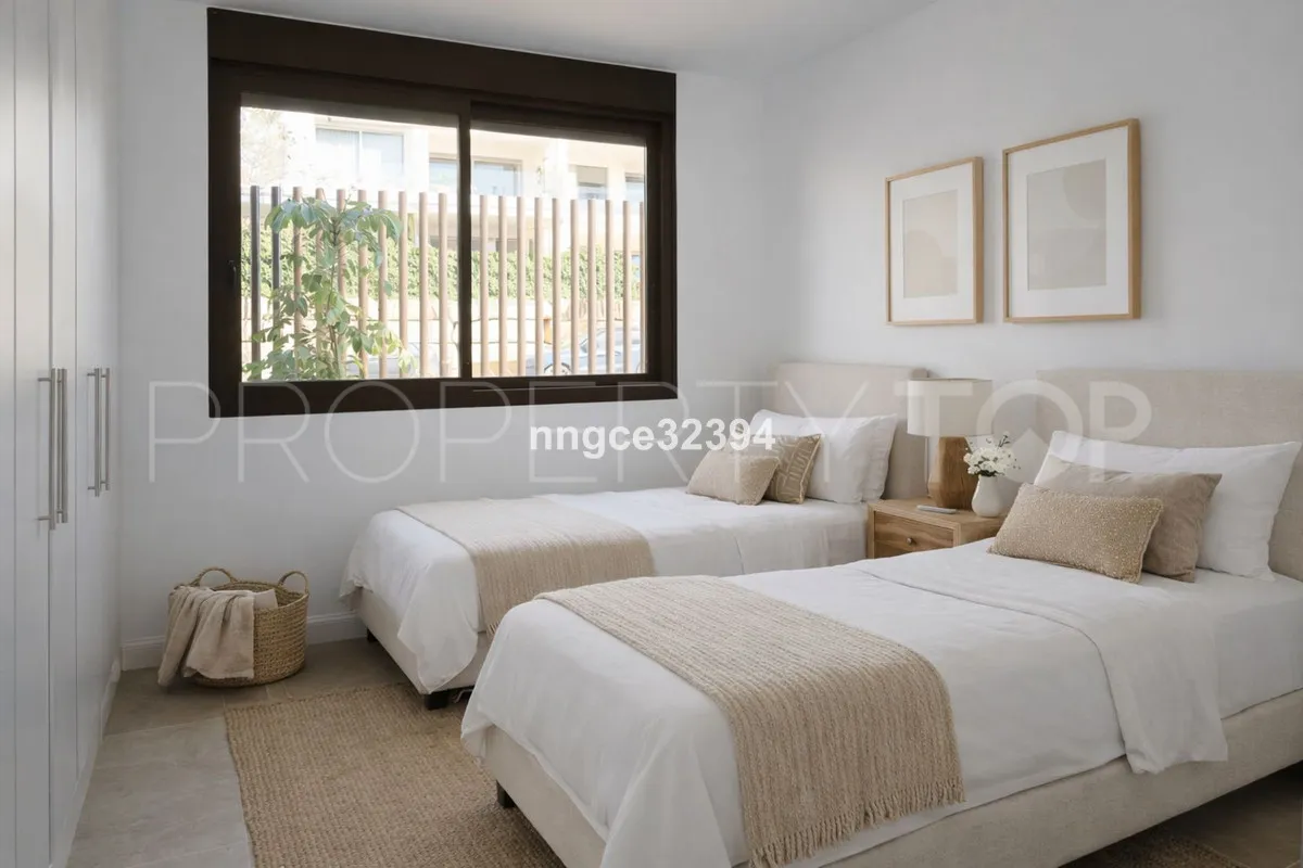 Apartment with 3 bedrooms for sale in Estepona