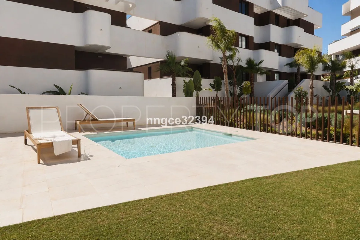 Apartment with 3 bedrooms for sale in Estepona