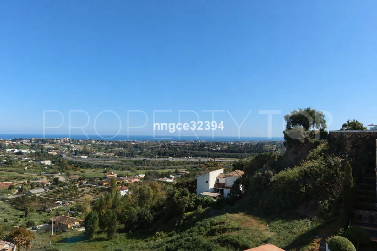 Comprar Ático en Benahavis de 3 dormitorios