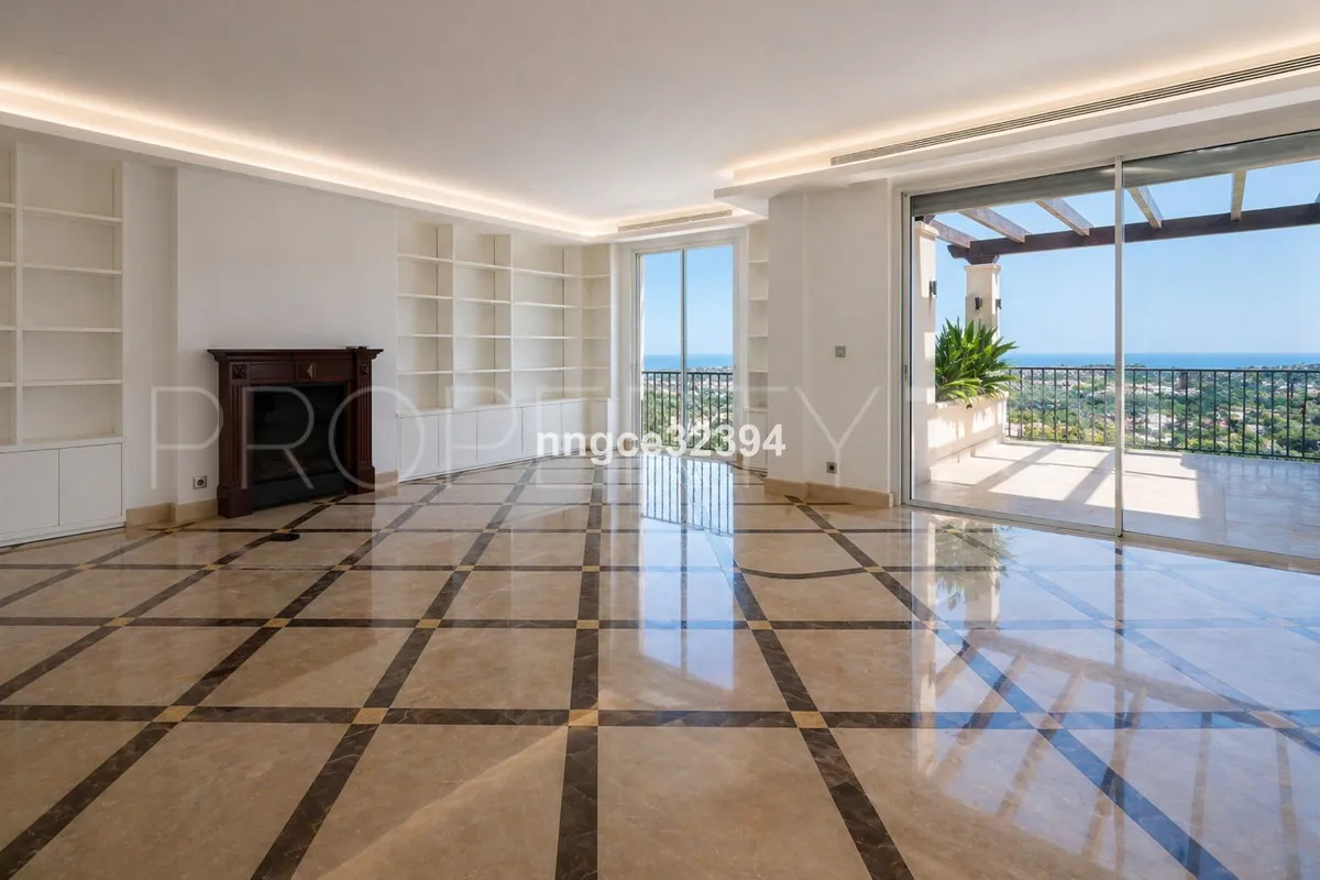 Comprar Ático en Benahavis de 3 dormitorios
