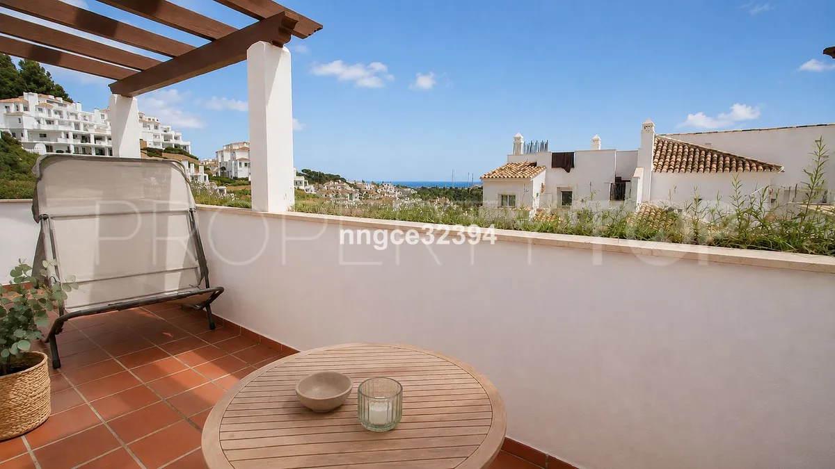 Apartment in Nueva Andalucia for sale