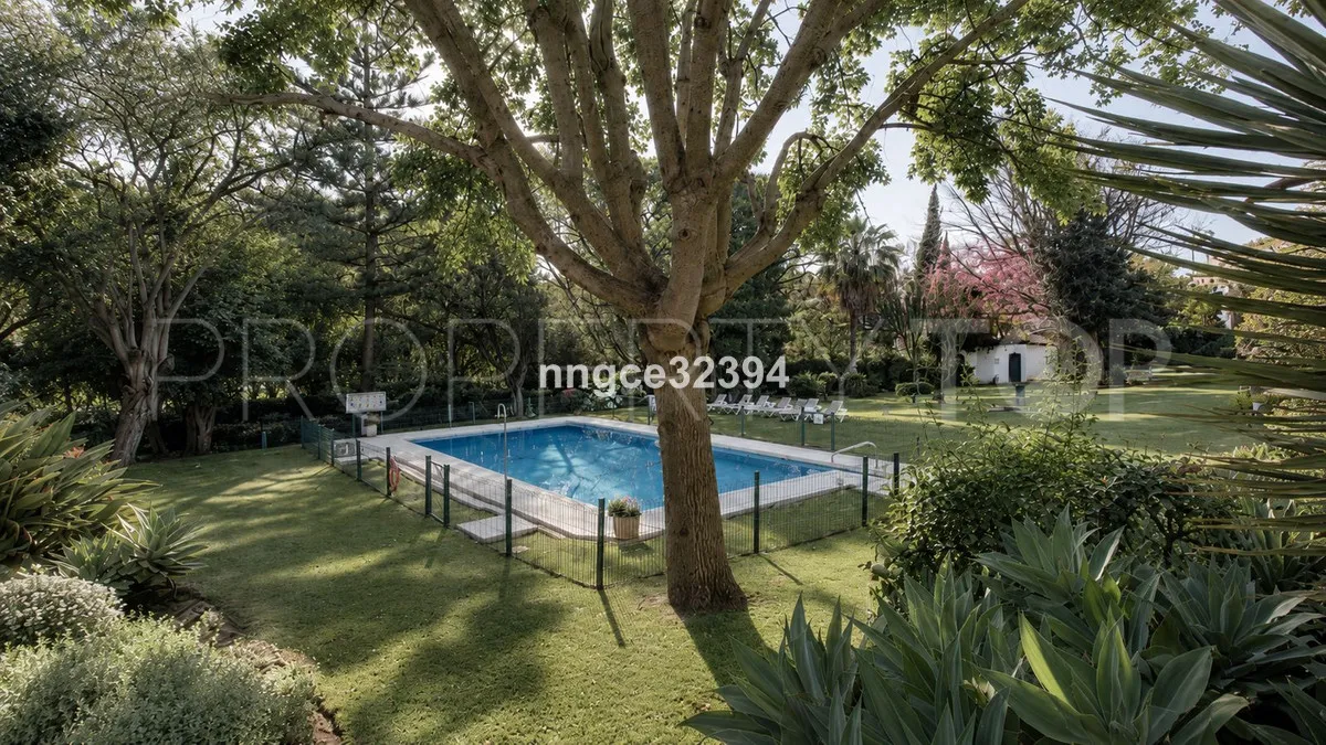Comprar adosado con 3 dormitorios en Marbella - Puerto Banus