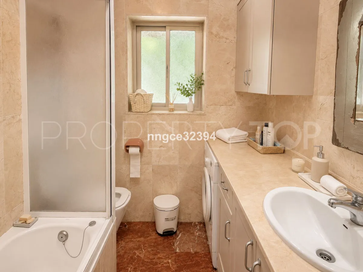 Comprar adosado con 3 dormitorios en Marbella - Puerto Banus