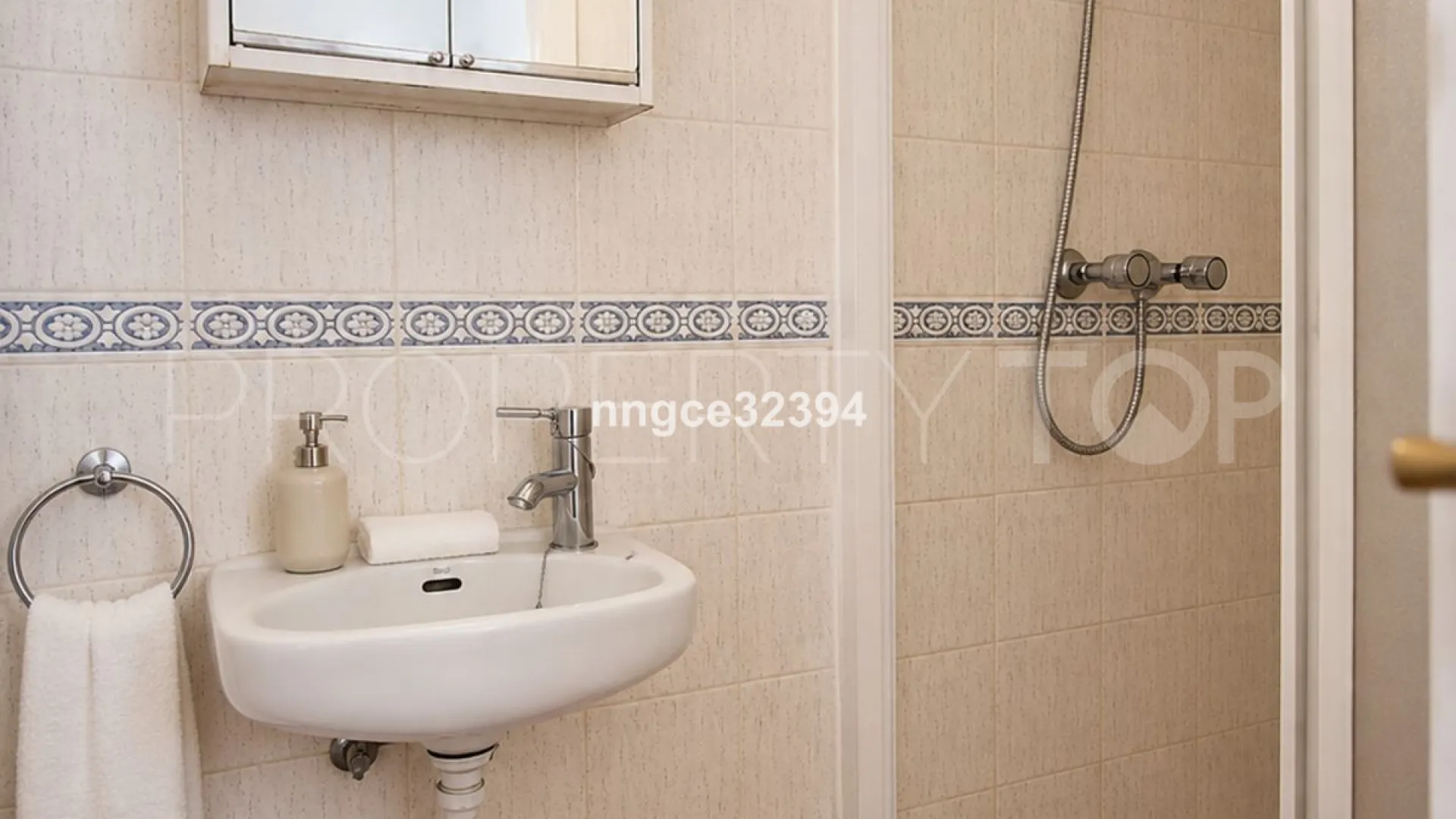 Comprar adosado con 3 dormitorios en Marbella - Puerto Banus