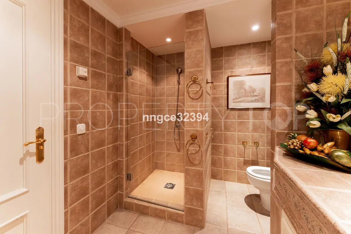 Benahavis, villa a la venta