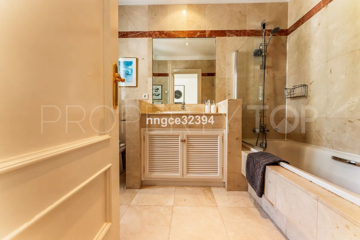 Benahavis, villa a la venta
