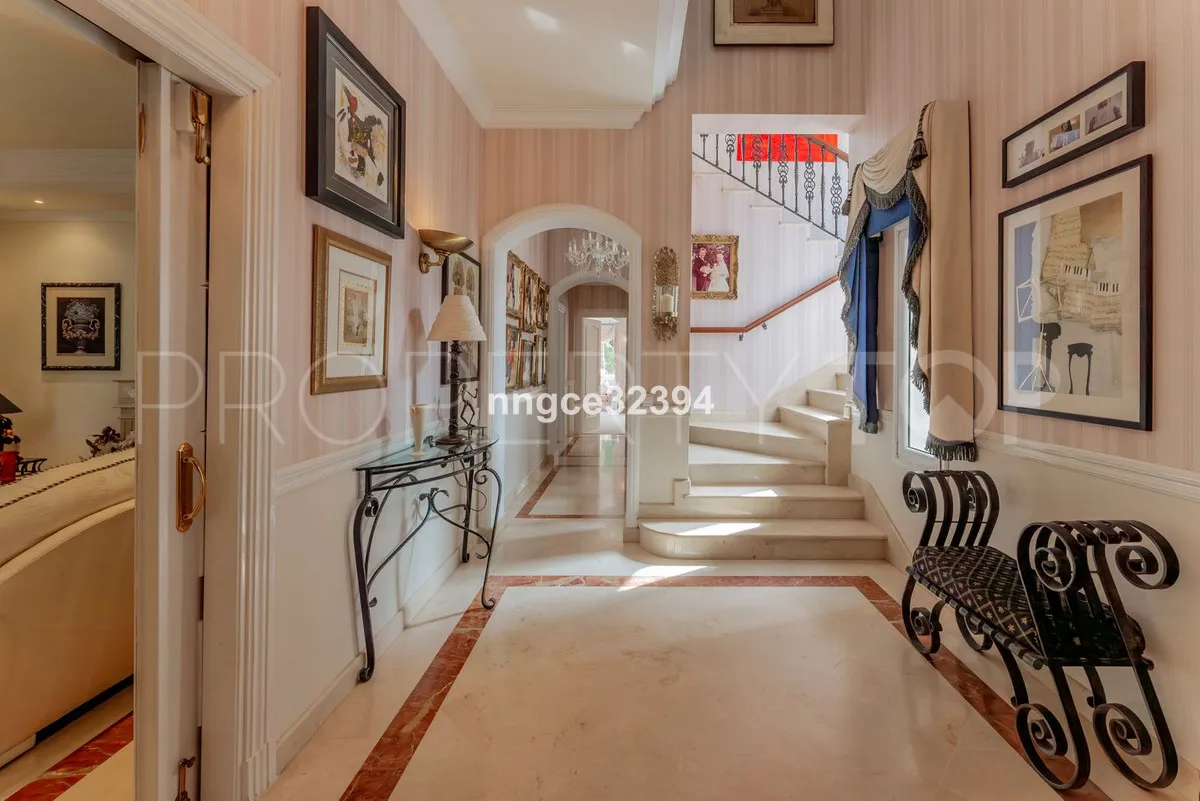 Benahavis, villa a la venta