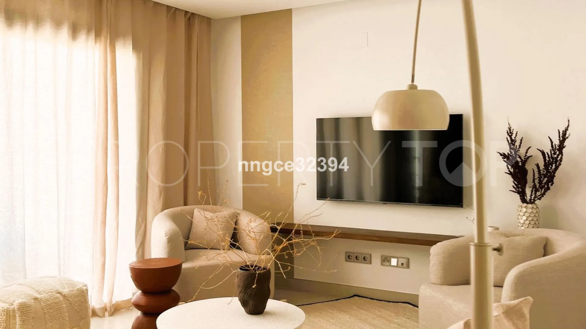 Ático en venta de 3 dormitorios en Benahavis