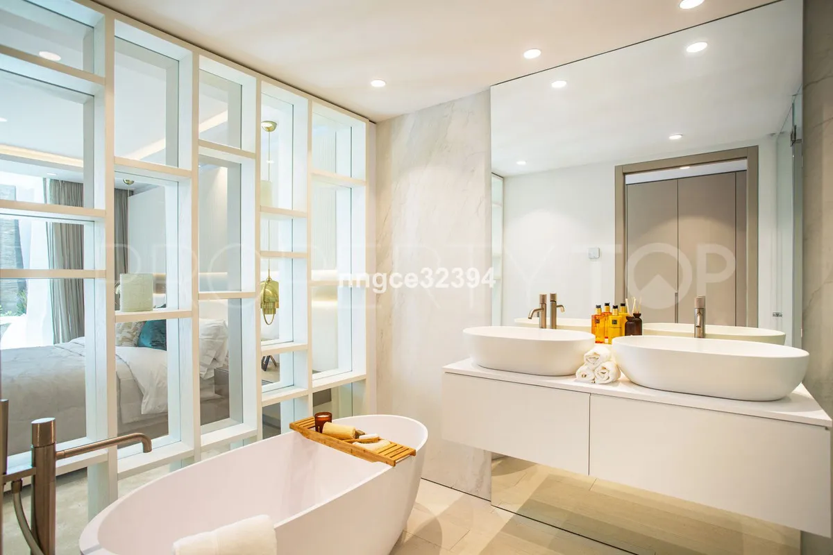 For sale Marbella Golden Mile ground floor apartment