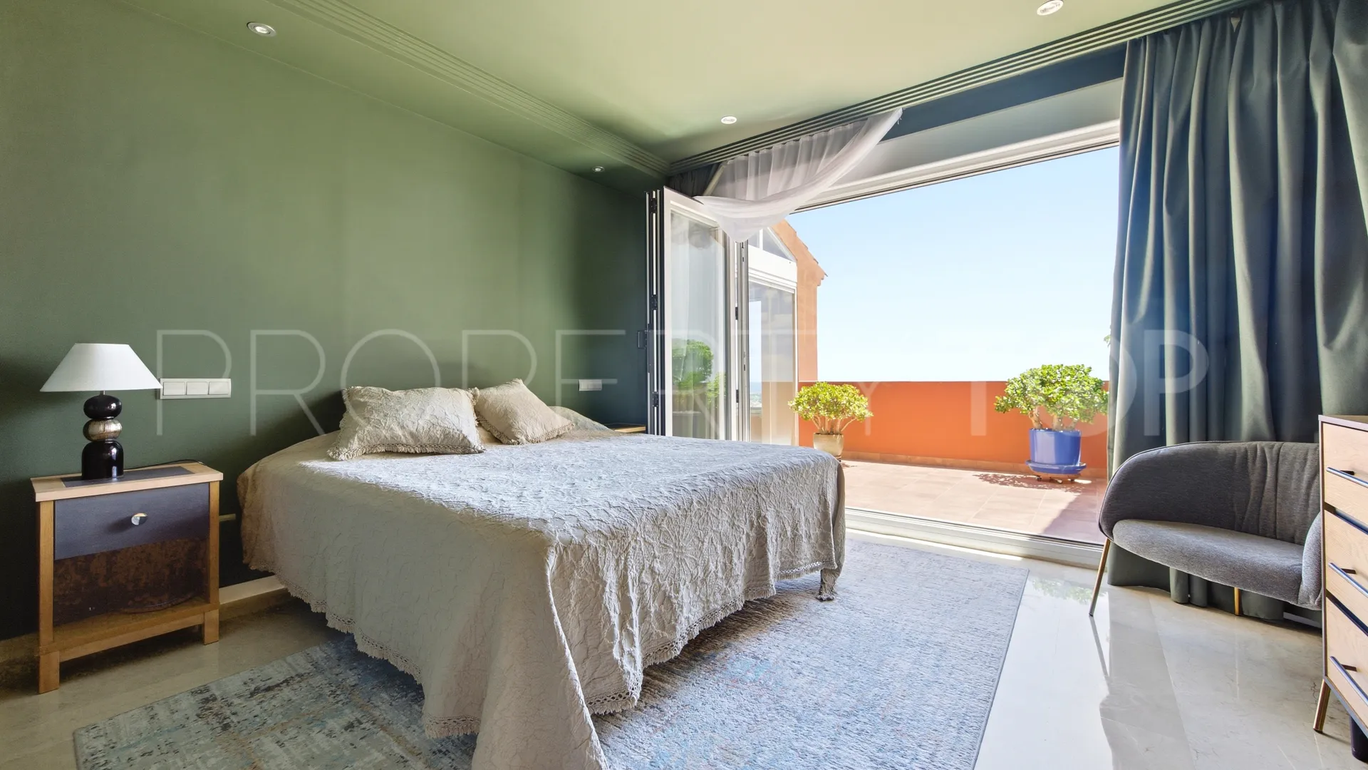 Adosado a la venta en Benahavis