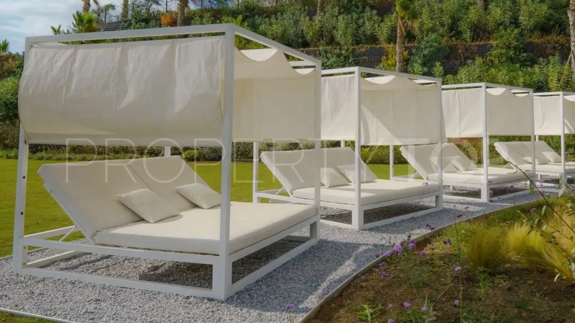 Comprar apartamento con 2 dormitorios en Los Monteros