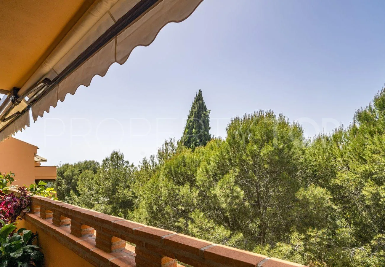 For sale apartment with 3 bedrooms in Costa Nagüeles III
